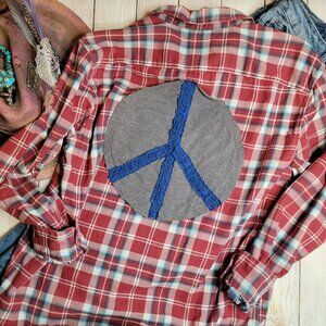 Upcycled Peace Out Plaid Boho Shirt, size men's large (w XXL), Untuck it brand